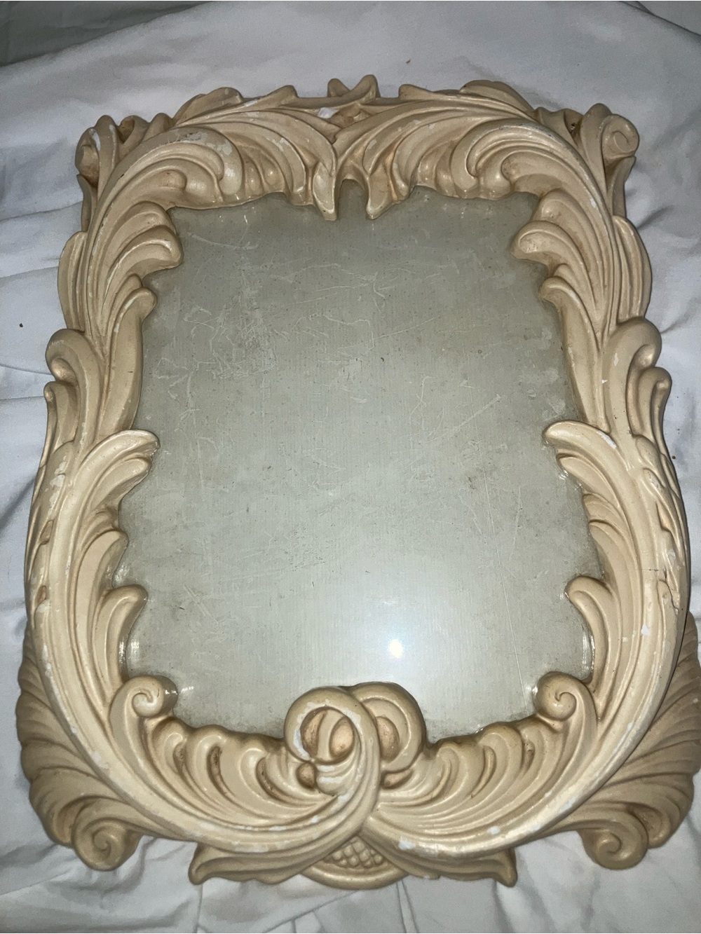Art deco style antique Vintage ornate plaster picture frame 14” x 11”